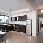 Feriehus Dios Ponte Finikoudes Beachfront *