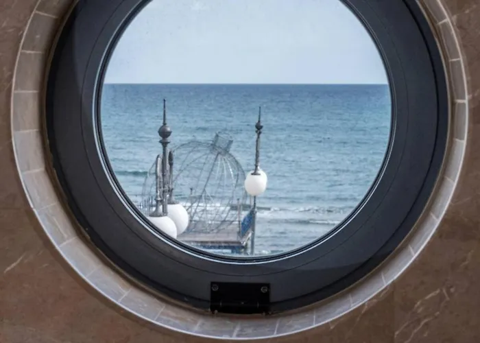 Dios Ponte Finikoudes Beachfront Prázdninový dům